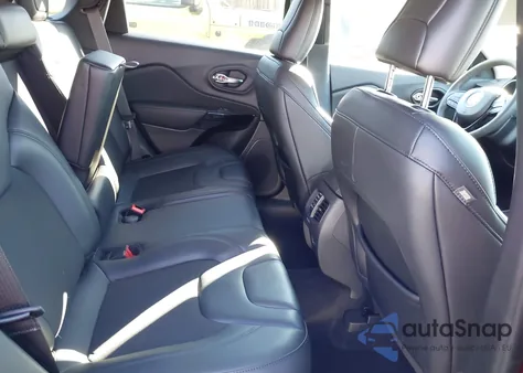 2021 Jeep Cherokee Altitude 4X4 z USA, uszkodzony, nr VIN 1C4PJMLB3MD228976